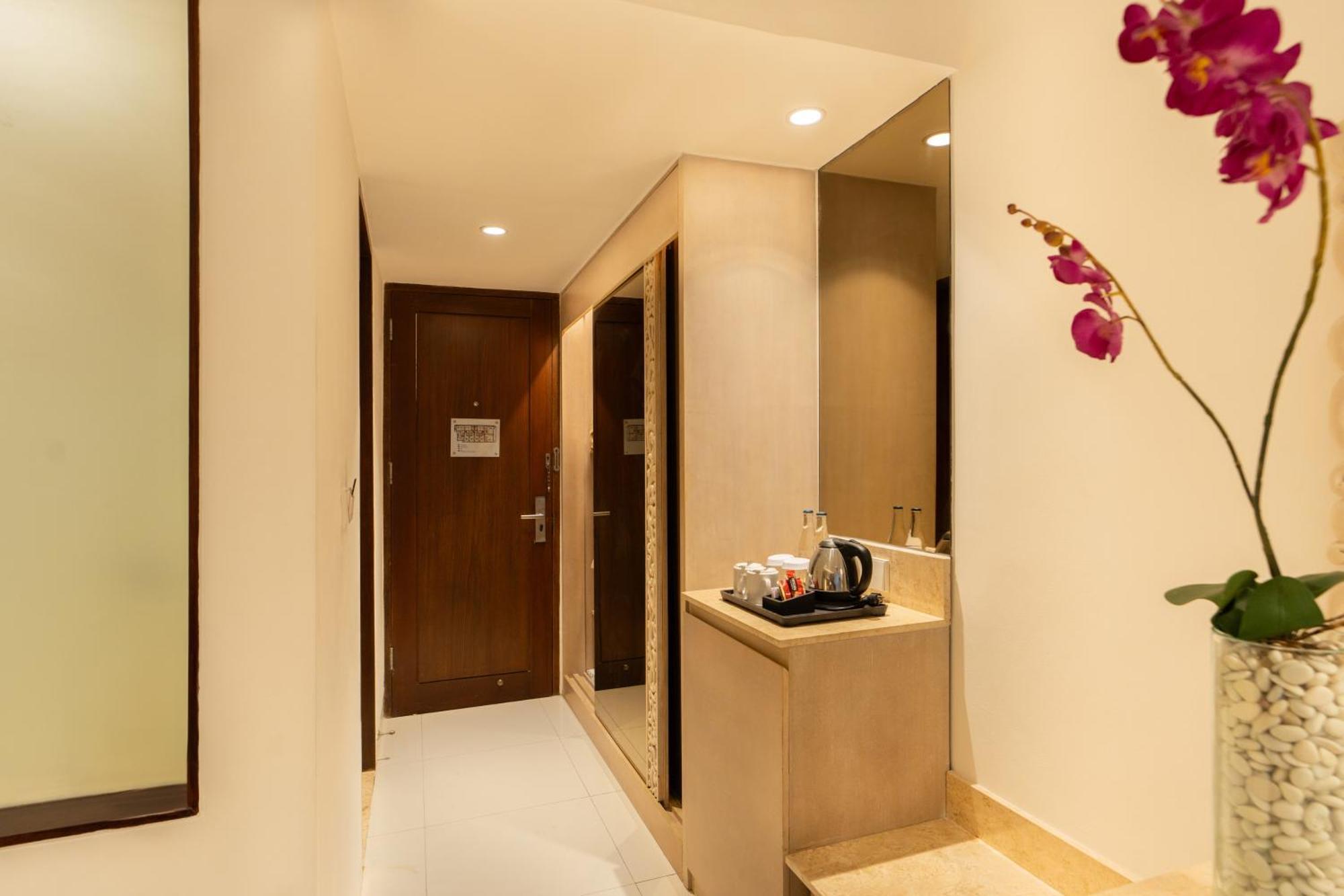 Kuta Angel Hotel Εξωτερικό φωτογραφία